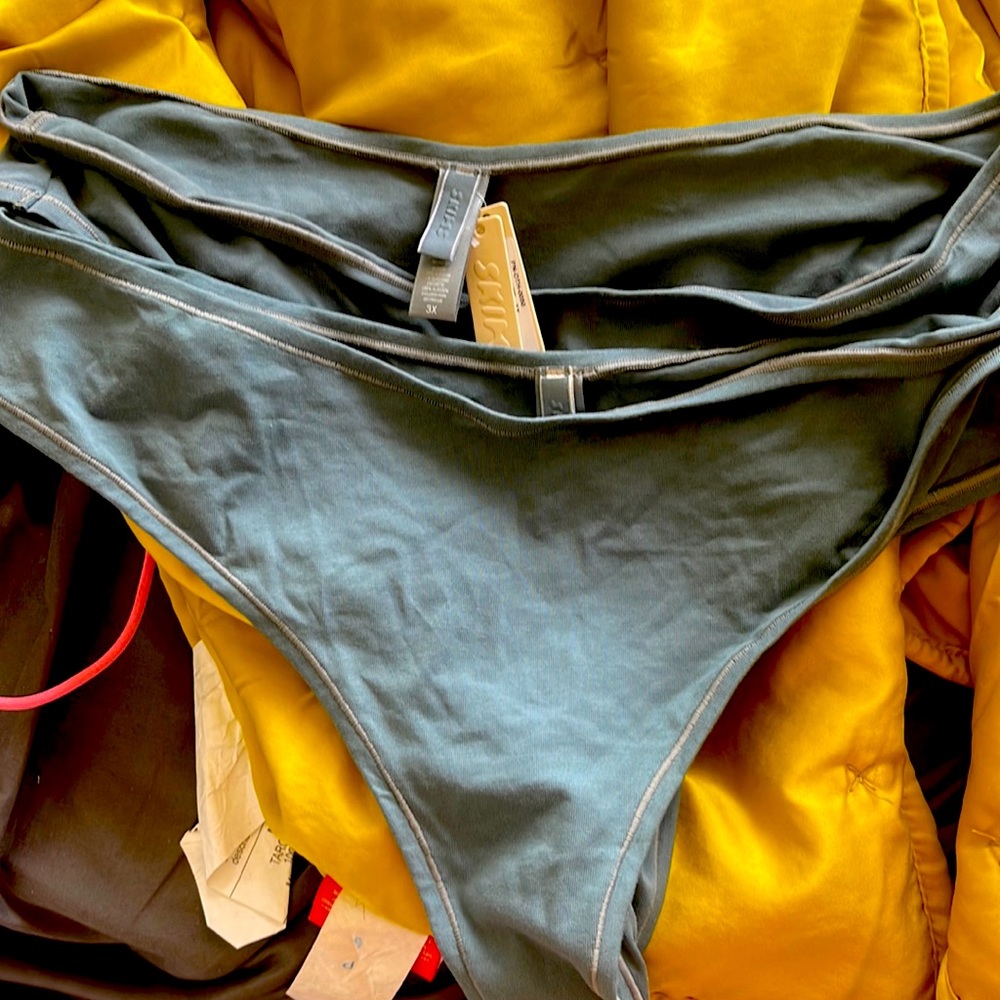 2 pair never worn skims underwear